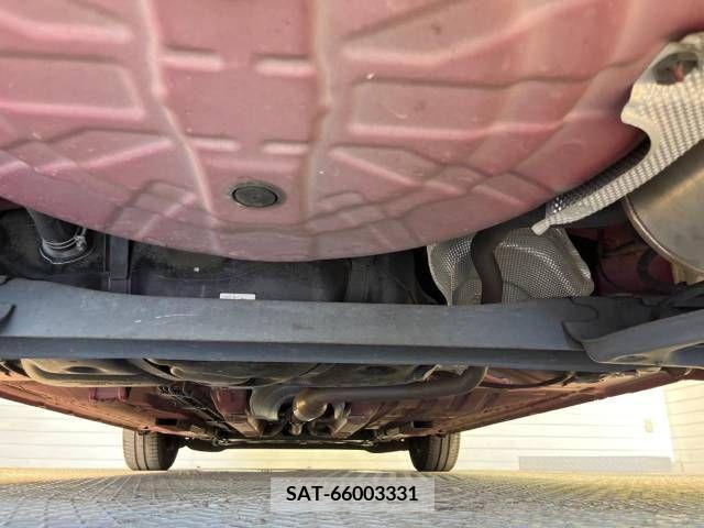 Nissan NOTE 2017-10 365396-19