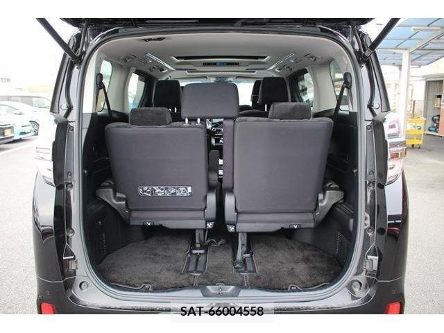 Toyota VELLFIRE 2018-03 332366-21
