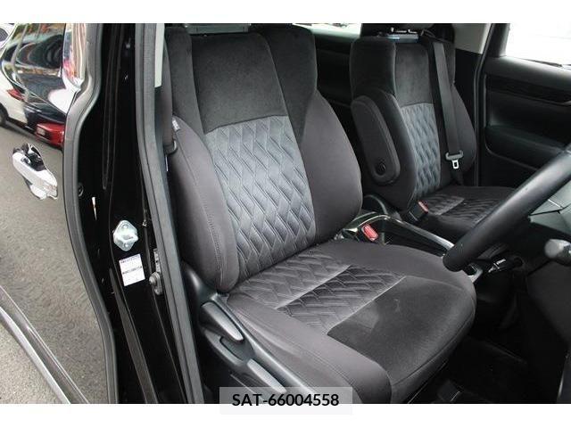 Toyota VELLFIRE 2018-03 332366-9