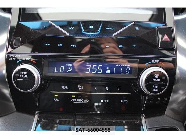 Toyota VELLFIRE 2018-03 332366-16