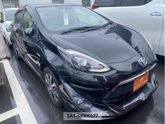 Toyota AQUA 2017-07 356334-0