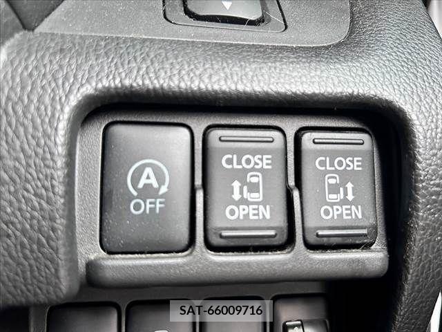 Nissan ROOX 2019-11 323939-6