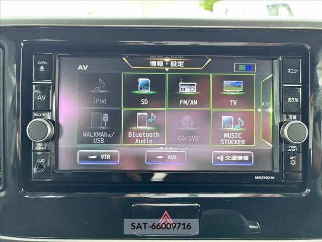 Nissan ROOX 2019-11 323939-5
