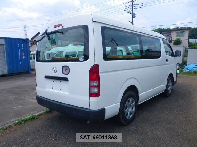 Toyota HIACE WAGON 2011-03 224567-1