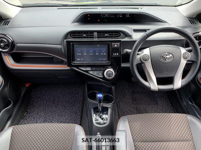 Toyota AQUA 2015-03 260167-2