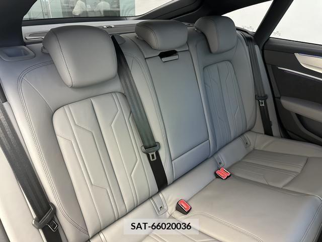 Audi A7 2021-03 261136-13