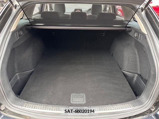 Mazda ATENZA WAGON 2017-08 260837-23