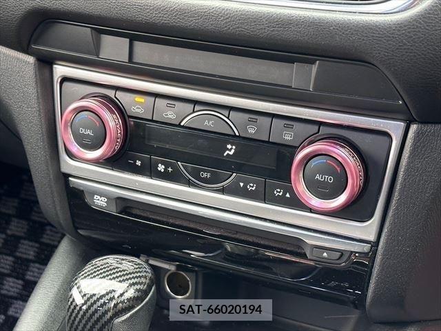 Mazda ATENZA WAGON 2017-08 260837-27