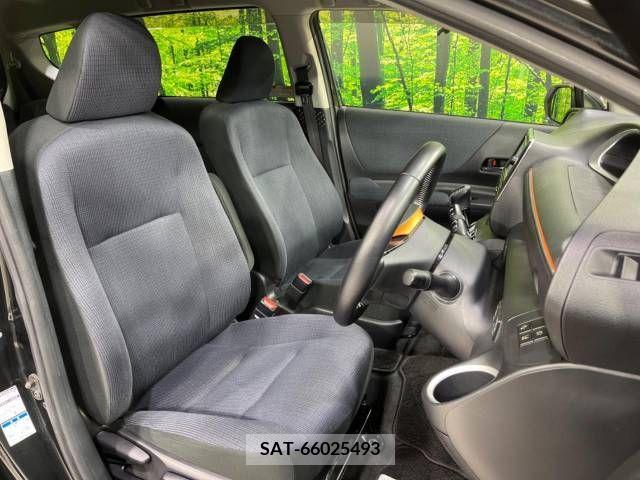 Toyota SIENTA 2016-08 373051-7
