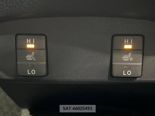 Toyota SIENTA 2016-08 373051-5