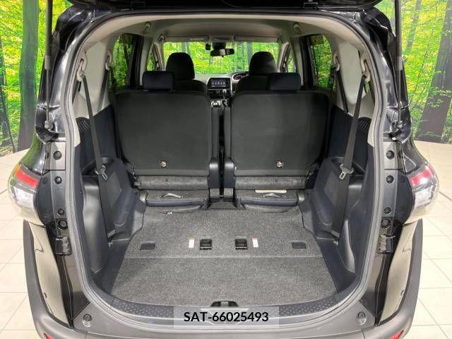 Toyota SIENTA 2016-08 373051-9