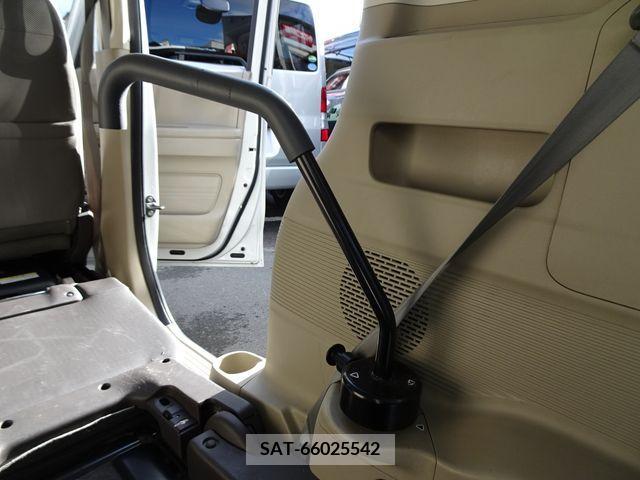 Honda N BOX 2018-10 212476-14