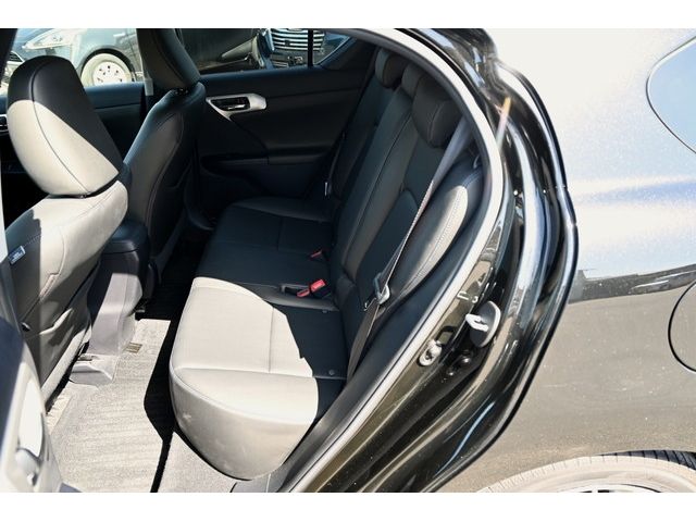 Lexus CT 2013-10 1094-15