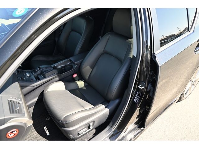 Lexus CT 2013-10 1094-16