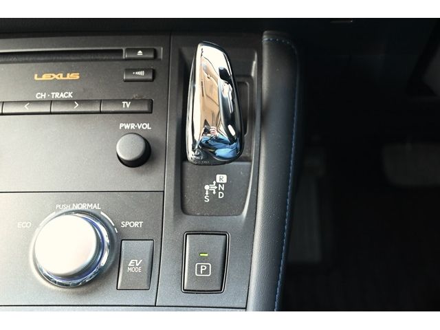 Lexus CT 2013-10 1094-20