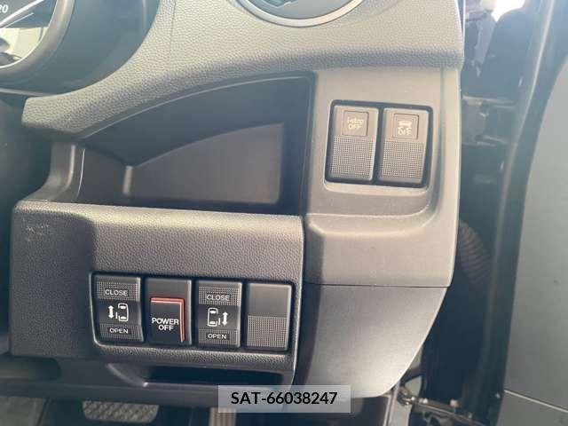 Mazda PREMACY 2013-02 366290-15