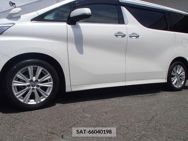 Toyota VELLFIRE 2019-02 299471-8