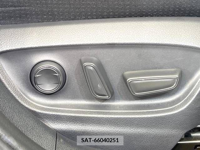 Toyota PRIUS 2020-07 366522-5
