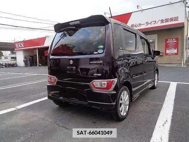 Suzuki WAGON R 2017-08 339746-2