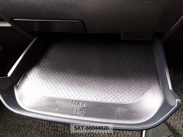 Nissan ROOX 2020-10 388501-12
