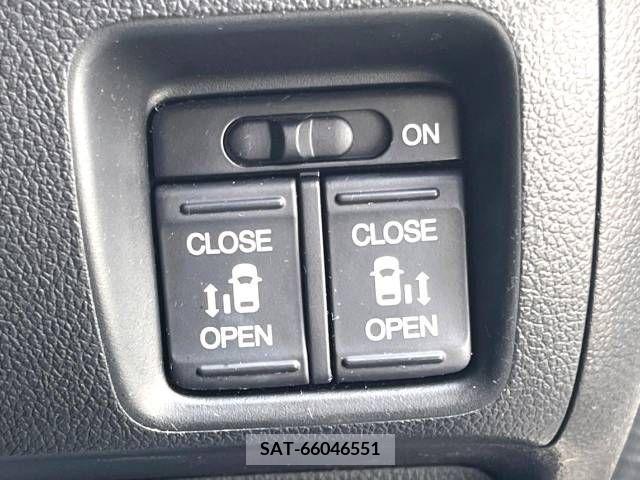 Honda N BOX CUSTOM 2017-01 253045-2