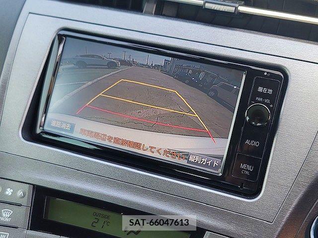 Toyota PRIUS 2014-11 232468-10