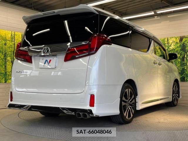 Toyota ALPHARD 2022-09 378831-18