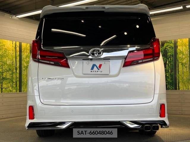 Toyota ALPHARD 2022-09 378831-16