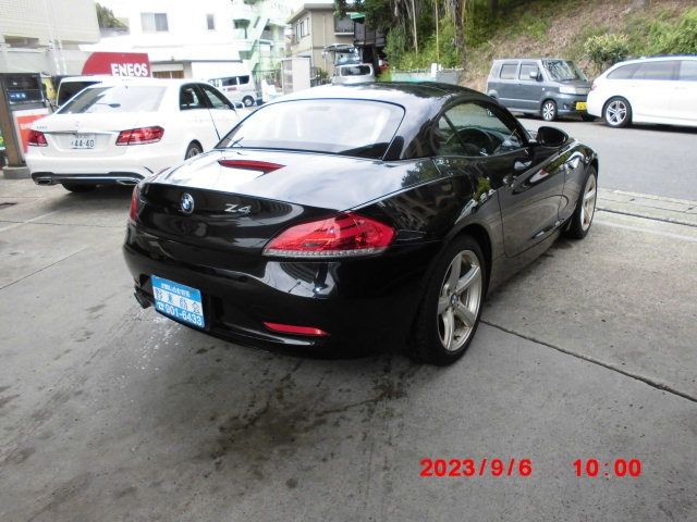 Bmw Z4 2010-08 12052-7