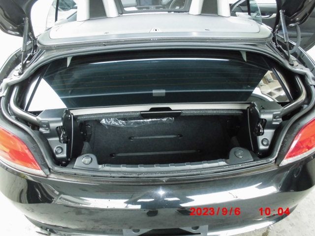 Bmw Z4 2010-08 12052-18