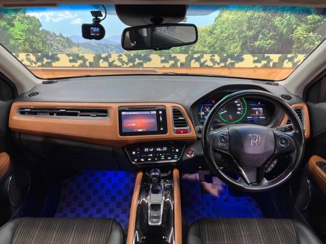 Honda VEZEL 2015-09 189253-1