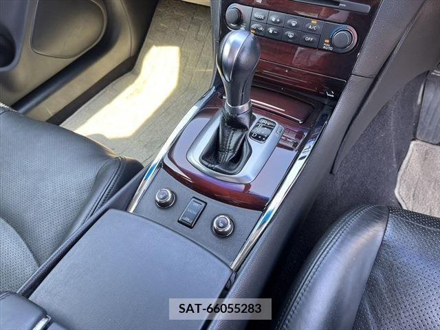 Nissan SKYLINE 2010-07 215295-25