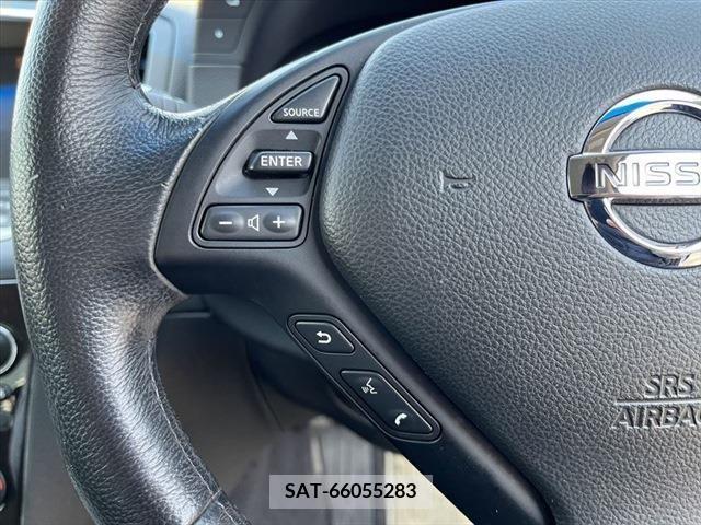 Nissan SKYLINE 2010-07 215295-28