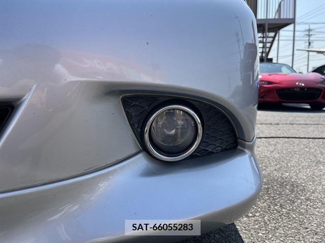 Nissan SKYLINE 2010-07 215295-10