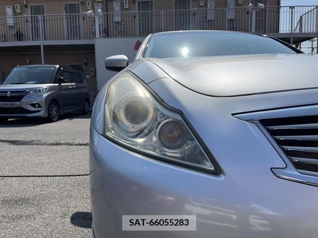 Nissan SKYLINE 2010-07 215295-9