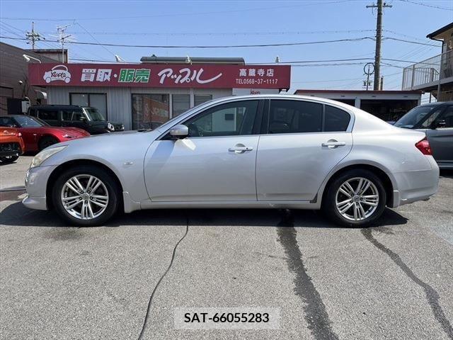Nissan SKYLINE 2010-07 215295-7