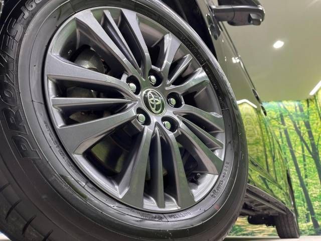 Toyota VOXY 2023-04 184336-13