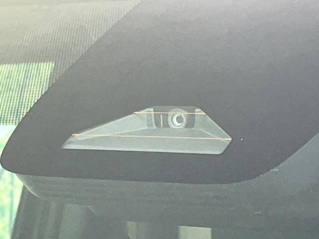 Toyota VOXY 2023-04 184336-5