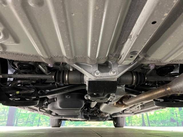 Toyota VOXY 2023-04 184336-19