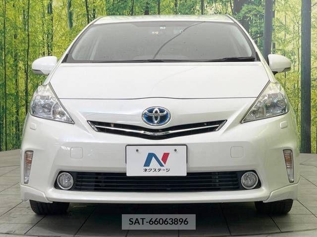 Toyota PRIUS ALPHA 2011-08 366786-14