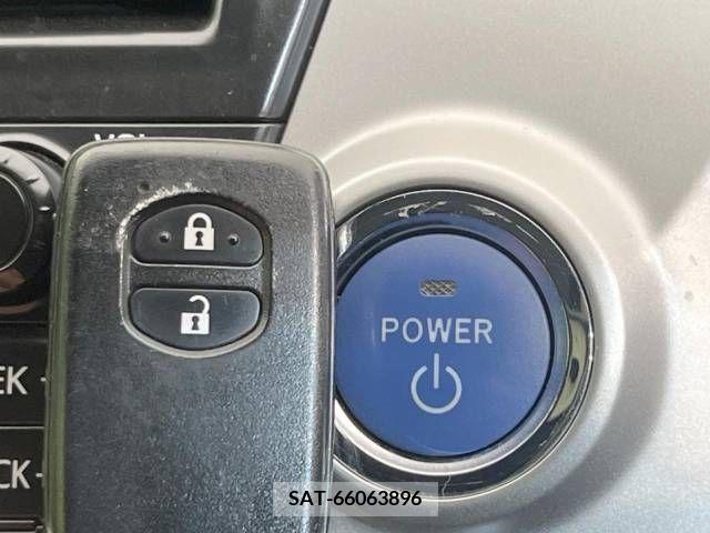 Toyota PRIUS ALPHA 2011-08 366786-5