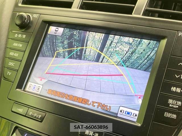 Toyota PRIUS ALPHA 2011-08 366786-3