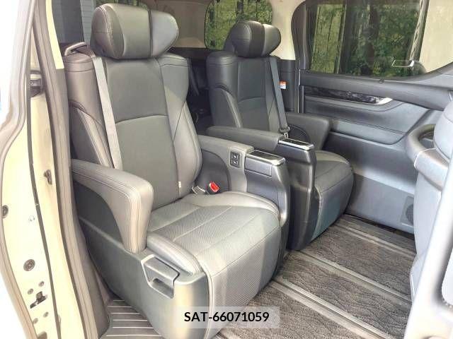 Toyota ALPHARD 2022-09 218879-16