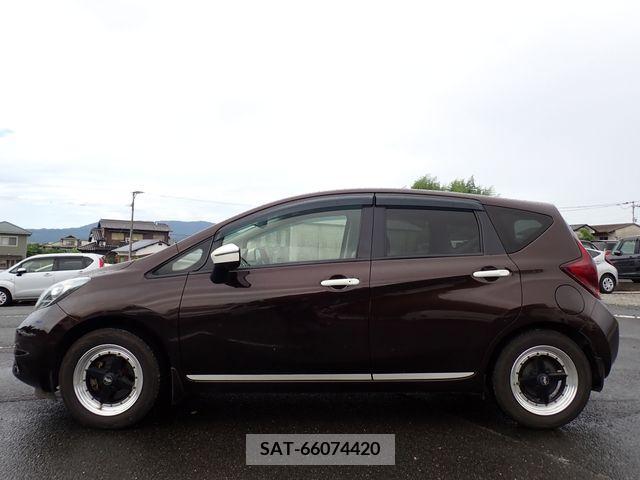 Nissan NOTE 2016-07 392923-6