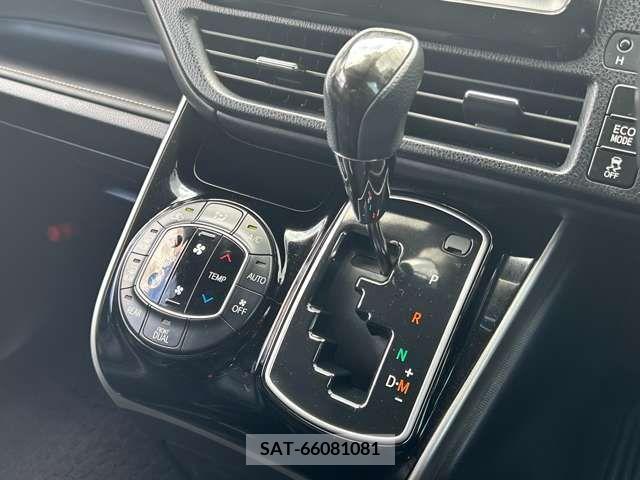 Toyota ESQUIRE 2015-09 321449-7