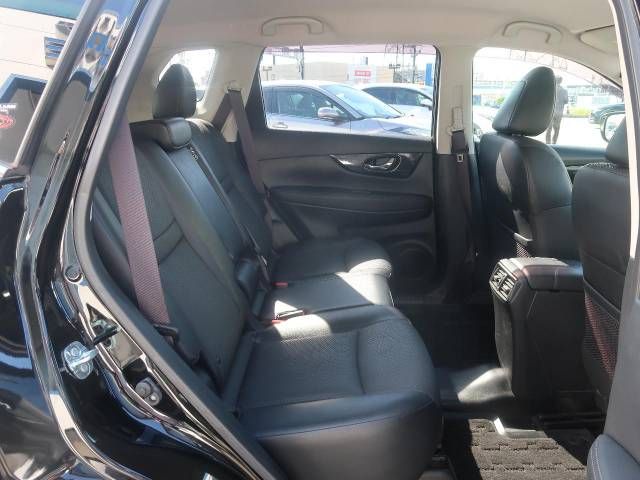 Nissan X-TRAIL 2018-01 18090-9