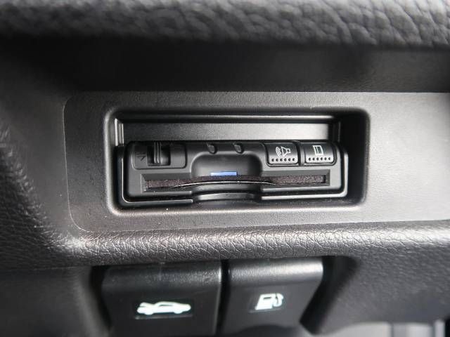 Nissan X-TRAIL 2018-01 18090-7