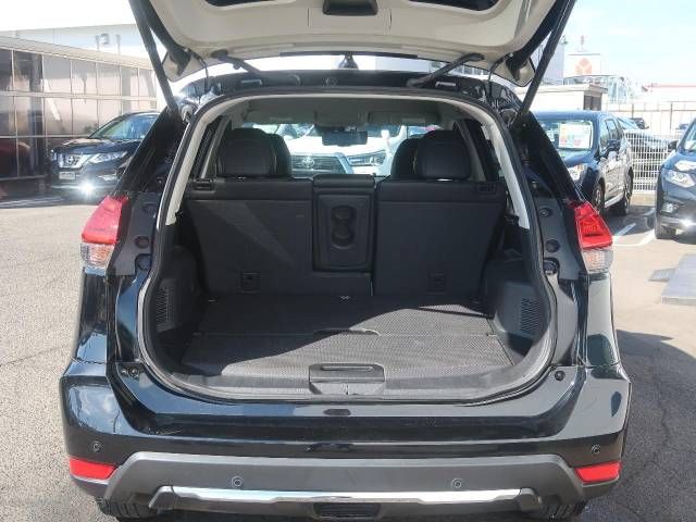 Nissan X-TRAIL 2018-01 18090-10