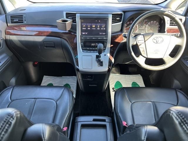 Toyota VELLFIRE 2014-10 184903-13