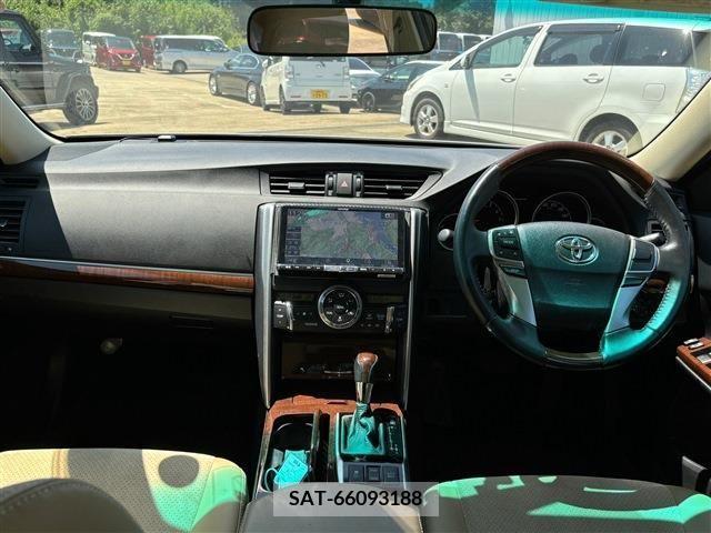 Toyota MARK X 2014-12 363210-1